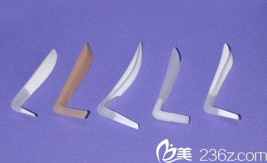 硅膠隆鼻 硅膠和膨體哪個(gè)隆鼻好