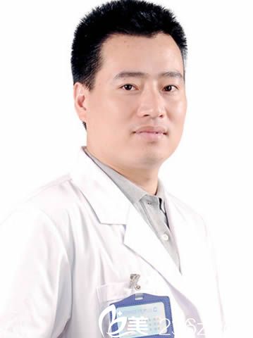 眼鼻部整形醫(yī)生_林平 眼鼻部整形醫(yī)生_林平