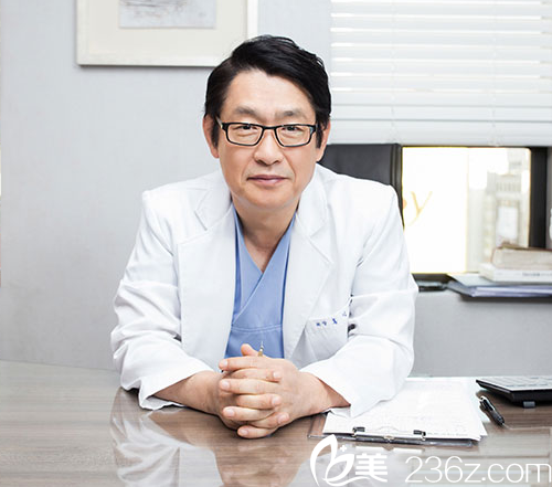 廣州紫馨外聘醫(yī)生洪星杓院長(zhǎng) 廣州紫馨外聘醫(yī)生洪星杓院長(zhǎng)