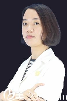 皮膚美容醫(yī)生曾淑芳