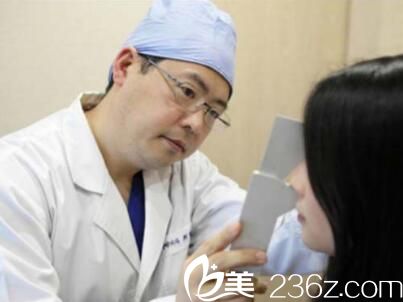 韓國(guó)will醫(yī)院魏亨坤院長(zhǎng)檢查