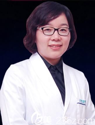 南陽艾美美萊整形美膚醫(yī)生馮琴