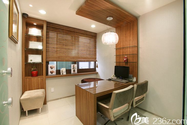 接待處  韓國江南三星整形醫(yī)院     