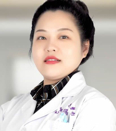 王瑩醫(yī)生照片