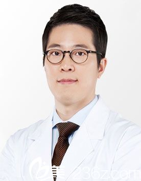 李世煥院長(zhǎng) 李世煥院長(zhǎng)