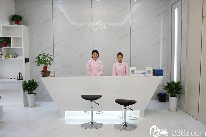 九江星瑞美前臺(tái)