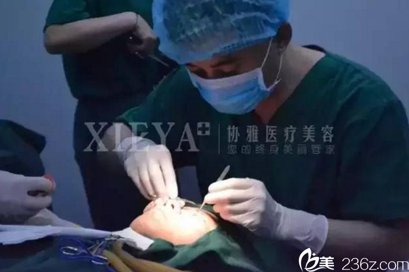 長沙協(xié)雅隆鼻真人案例