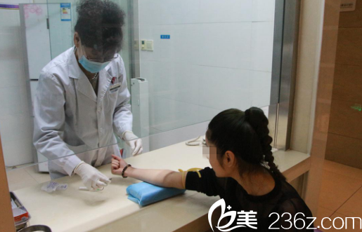 寧夏華美隆胸術前抽血檢查