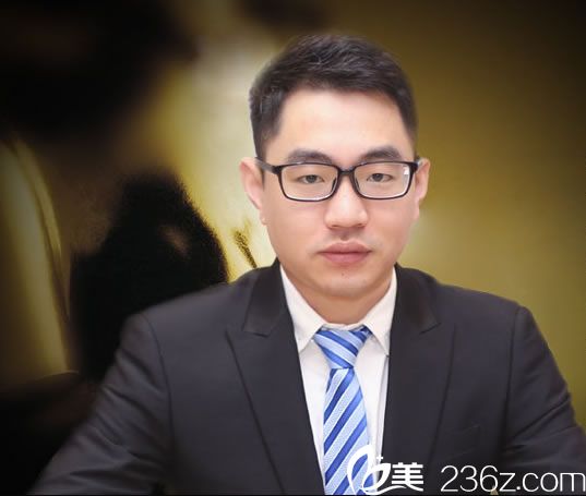 溫州藝星整形黃樂(lè)醫(yī)生簡(jiǎn)介 溫州藝星整形黃樂(lè)醫(yī)生簡(jiǎn)介