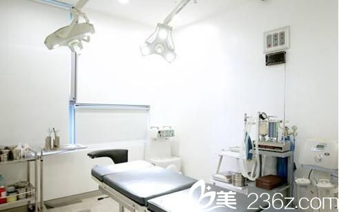 韓國(guó)Small Face整形外科醫(yī)院手術(shù)室 韓國(guó)Small Face整形外科醫(yī)院手術(shù)室