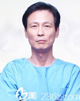 韓國yes整形外科醫(yī)院黃泳重