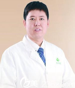 駐馬店美林苑整形醫(yī)生李保合