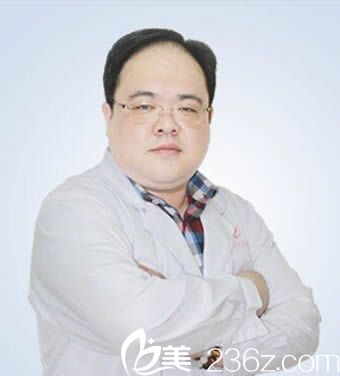 歐菲整形口腔科醫(yī)生李博 歐菲整形口腔科醫(yī)生李博