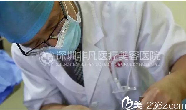 楊偉杰主任為我拆線