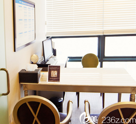 A特整形醫(yī)院咨詢室 A特整形醫(yī)院咨詢室