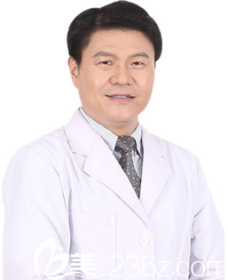 重慶美侖美奐整形美容醫(yī)院施問國