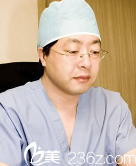 韓國ACE整形外科醫(yī)院金成雨