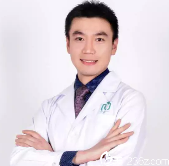 海南夢(mèng)妮幻整形醫(yī)院陰明星醫(yī)生