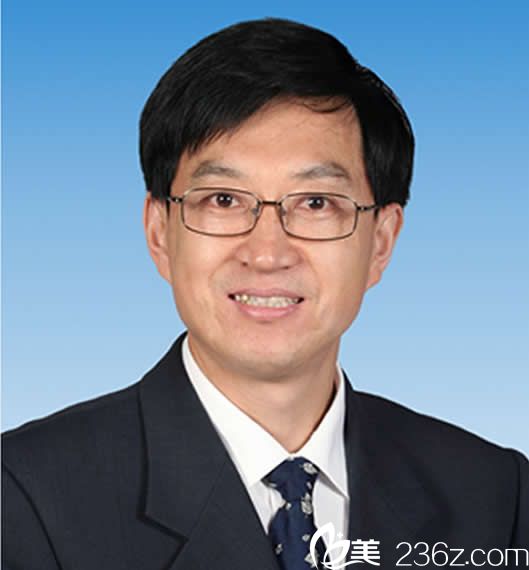 呼和浩特華美整形主任王志軍 呼和浩特華美整形主任王志軍