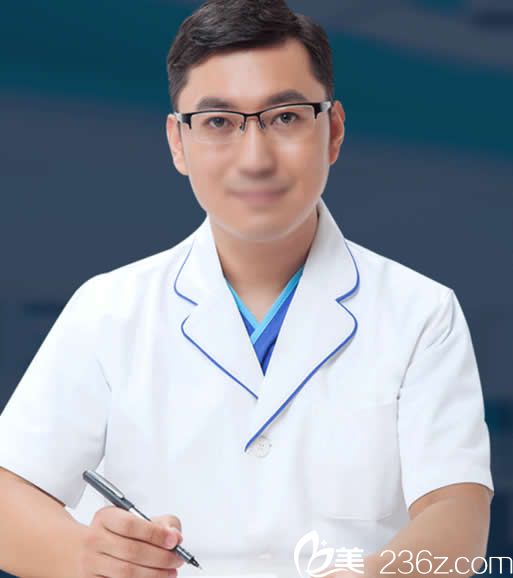 包頭汝森整形美容技術(shù)院長李禹震