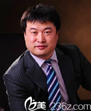 白秉憲 長(zhǎng)春圣顏整形美容醫(yī)院醫(yī)生