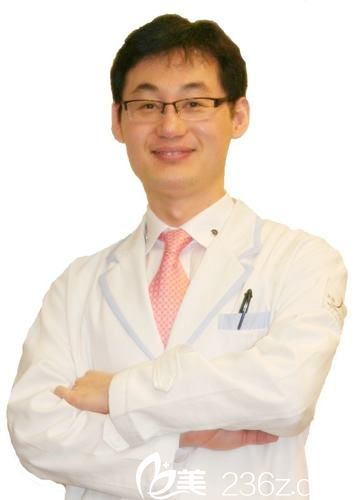 韓國B&A整形外科醫(yī)院張智云醫(yī)生
