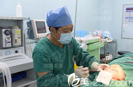 面部脂肪注射現(xiàn)場