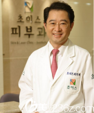 韓國(guó)喬顏思皮膚醫(yī)院代表院長(zhǎng)崔光浩