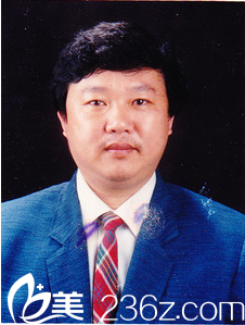 湛江澳泰整形醫(yī)院曾兆舜主任 湛江澳泰整形醫(yī)院曾兆舜主任