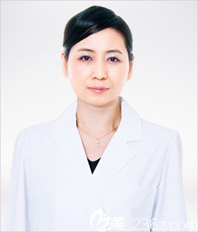 宜昌前衛(wèi)整形醫(yī)生李艷