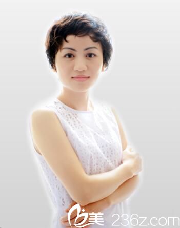 美容科主任陳海燕