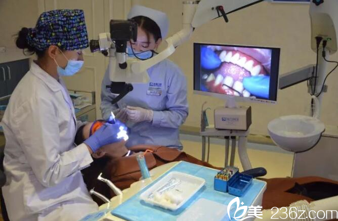 尤樂平手術(shù)中 尤樂平手術(shù)中