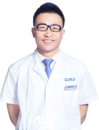 烏魯木齊美奧口腔門診趙郡凡