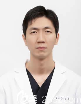 洪晟文院長(zhǎng) 洪晟文院長(zhǎng)