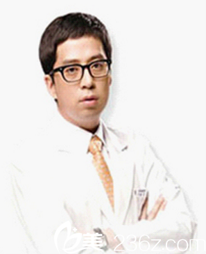 首爾整形醫(yī)院院長崔鐘革 首爾整形醫(yī)院院長崔鐘革