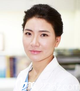 北京豐聯(lián)麗格醫(yī)療美容診所師麗麗醫(yī)生