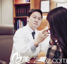 任院長術(shù)前面診 任院長術(shù)前面診