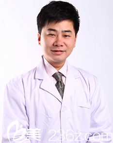 安徽維多利亞整形美容醫(yī)院技術(shù)院長(zhǎng)徐和林