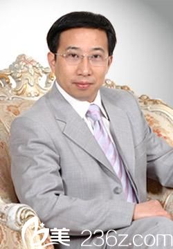 武漢伽美整形醫(yī)生周傳波 武漢伽美整形醫(yī)生周傳波