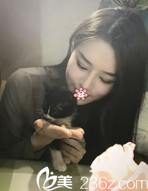 和身份證上照片比變化挺大