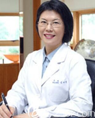 韓國(guó)Cream整形外科金智英