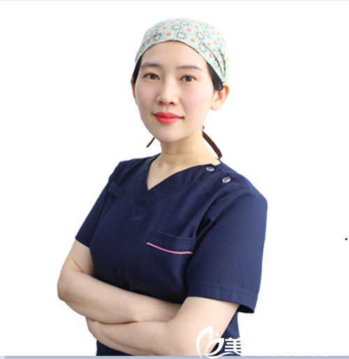 韓國狎鷗亭TOPLINE整形醫(yī)院院長李媛卿 韓國狎鷗亭TOPLINE整形醫(yī)院院長李媛卿
