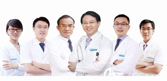 以丁小邦為帶頭人的合肥艾雅整形美容醫(yī)院的醫(yī)生團(tuán)隊(duì)