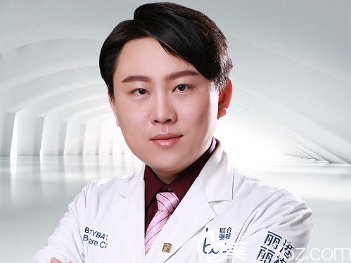 深圳麗港麗格醫(yī)療美容整形醫(yī)院謝俊院長(zhǎng)