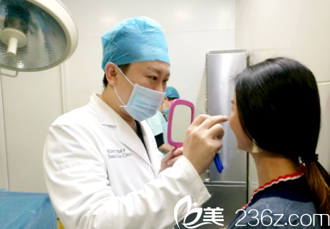 深圳麗港麗格整形醫(yī)院謝俊隆鼻設(shè)計(jì)過(guò)程圖