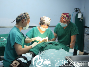 手術(shù)時候的照片 手術(shù)時候的照片