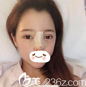 術(shù)后當(dāng)天照片 術(shù)后當(dāng)天照片