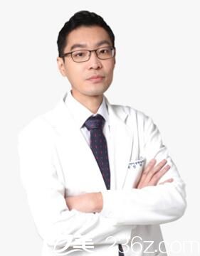 韓國(guó)BE&ME整形醫(yī)院樸晉弘