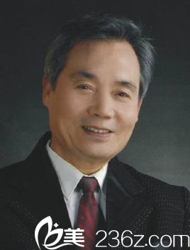 武漢天申整形醫(yī)生朱天申