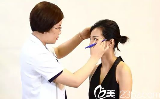 連天美<!--<i data=20240703-sp></i>-->設(shè)計(jì)線雕手術(shù)方案 連天美<!--<i data=20240703-sp></i>-->設(shè)計(jì)線雕手術(shù)方案